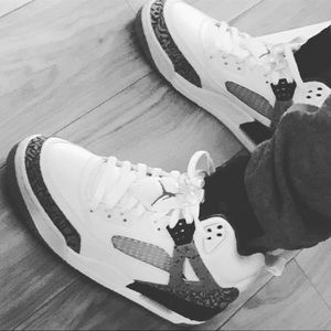 Meet your Posher, Adrian